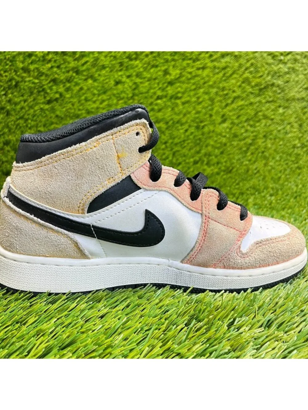 Nike Air Jordan 1 Mid Boys Size 4Y White Peach Athletic Leather Shoes Sneakers